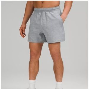 Men’s XS/S Lululemon Shorts Pace Breaker Linerless Short 5"